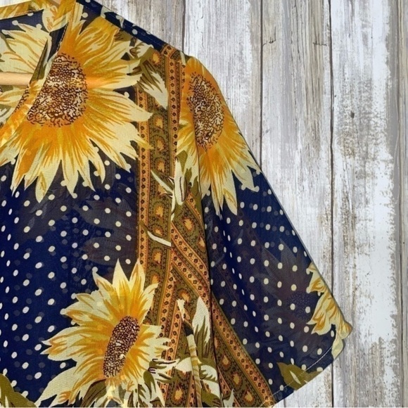 ASOS Curve Sheer Sunflower Blouse - Picture 2 of 4